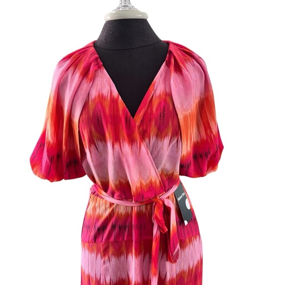NWT Maison Tara Short Puff Sleeve V-Neck Tie Waist Tie Dye Printed Maxi Dress - Picture 5 of 9